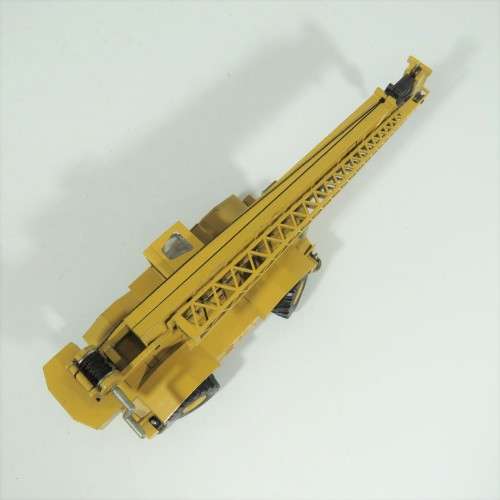NZG #149 Grove RT755 mobile crane die-cast construction model - Scale 1/55 - Cab melted