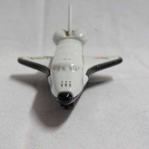 Matchbox Skybusters SB-3 space shuttle die-cast model