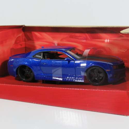 Maisto Design 2010 Chevrolet Camaro SS RS model car  Modern muscle in box  scale 1/24