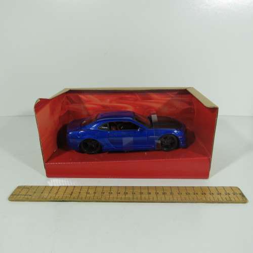 Maisto Design 2010 Chevrolet Camaro SS RS model car  Modern muscle in box  scale 1/24
