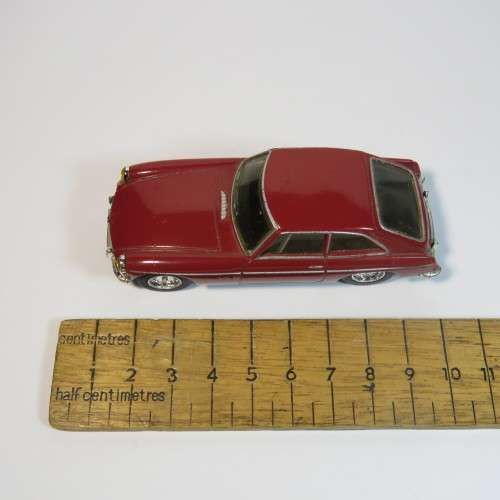 1989 Matchbox Dinky 1973 MGB-GT V8 model car #DY-19