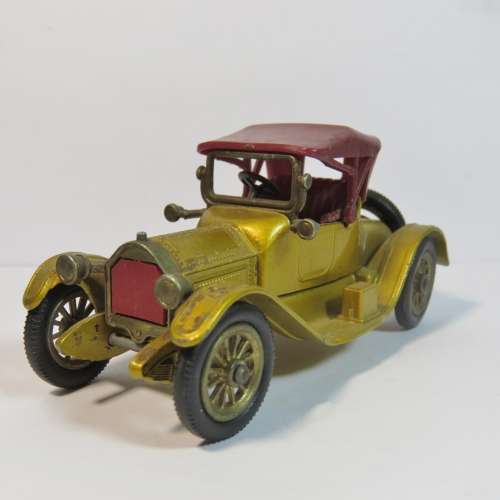 Matchbox 913 Cadillac model car - No.Y-6 models of Yesteryear