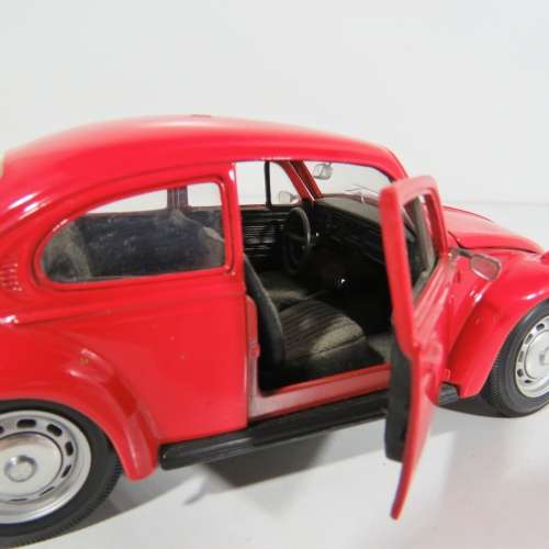 Maisto Volkswagen Beetle model car - Scale 1/24