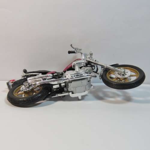 Maisto Yamaha XV1000 Virago model motorcycle - Scale 1/18