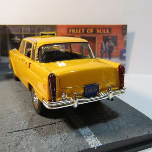 James Bond 007 - Checker Marathon taxi model car - Live and let die