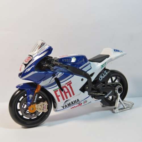 Maisto Yamaha Moto GP #48 Jorge Lorenze model motorcycle - Scale 1/18