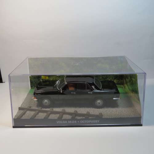 James Bond 007 - Volga M-24 model car - Octopussy