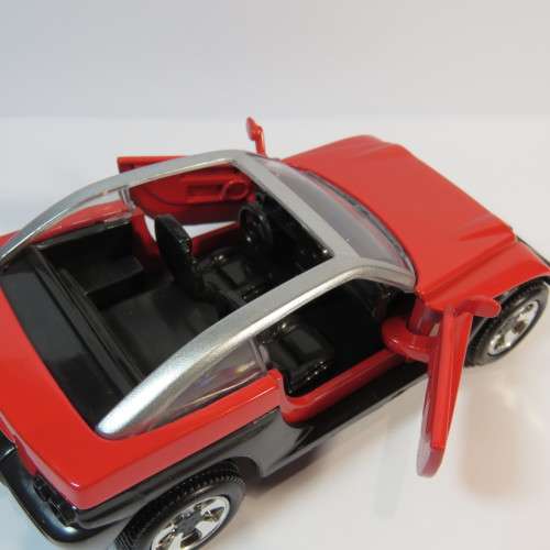 Newray Jeepster model car - Scale 1/32
