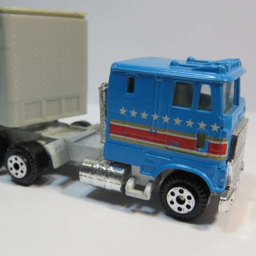 Yatming United States Line truck and trailer