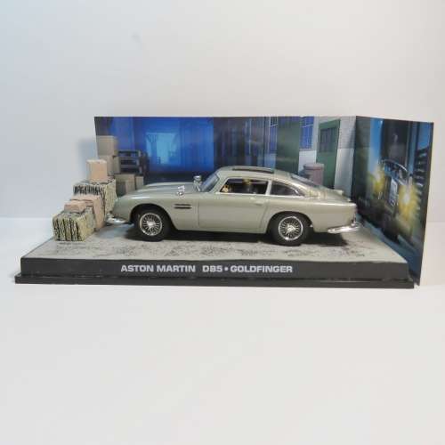 James Bond 007 - Aston Martin DB5 model car - Goldfinger