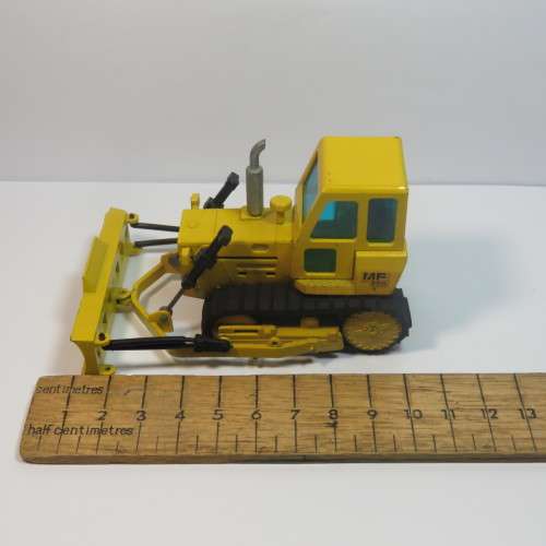 NZG MF300P bulldozer - Massey Ferguson - Scale 1/50