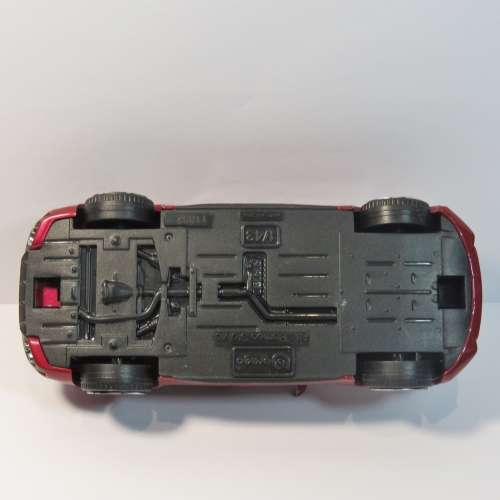 Bburago Alfa Romeo Stelvio model cae - Scale 1/43