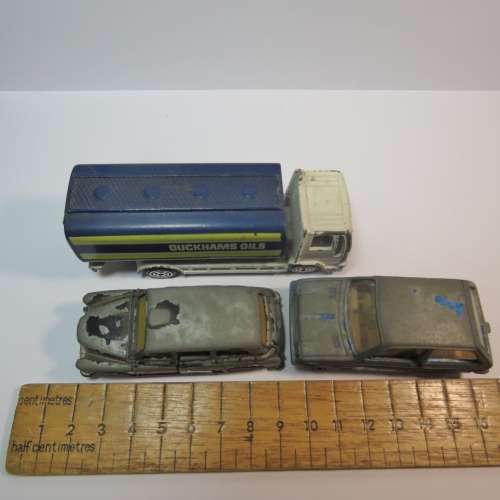 Lot of 5 vintage Corgi toy cars - Well used