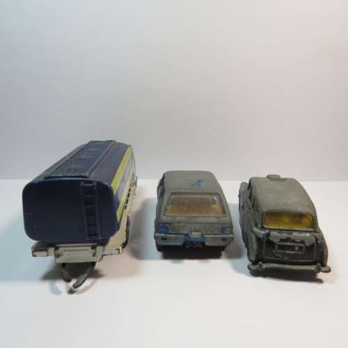 Lot of 5 vintage Corgi toy cars - Well used