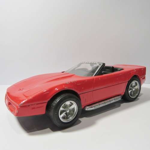 Tootsietoy Chevrolet Corvette model car