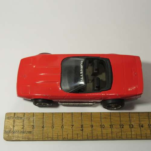 Tootsietoy Chevrolet Corvette model car