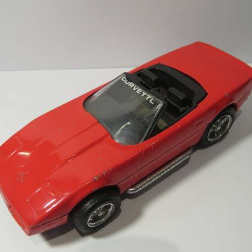 Tootsietoy Chevrolet Corvette model car