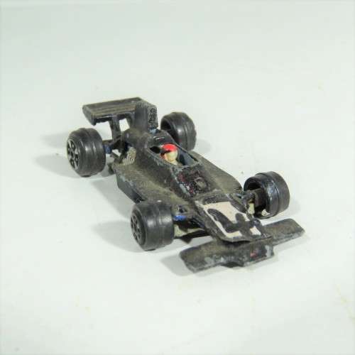 Lot of 4 vintage Yatming racing toy cars