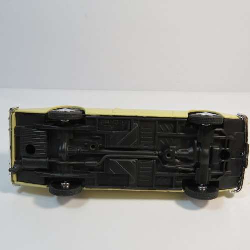 Hongwell Ford Consair model car - Scale 1/43