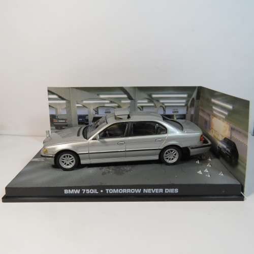 James Bond 007 - BMW 750 iL model car - Tomorrow never dies