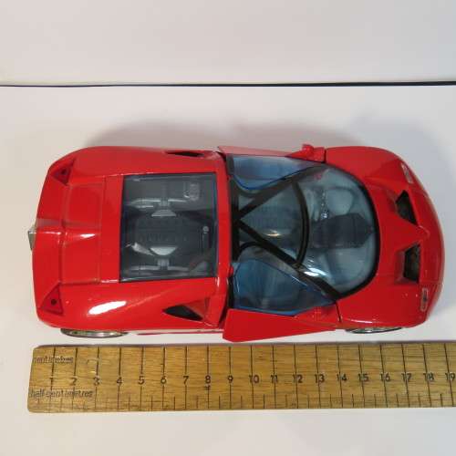 Ford GT90 V12 model car - Scale 1/24