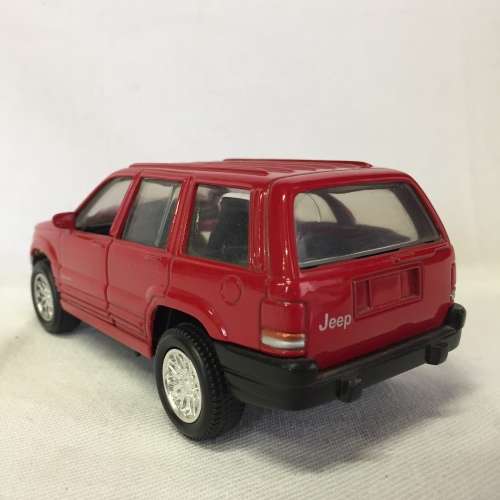 NewRay Jeep Grand Cherokee model car
