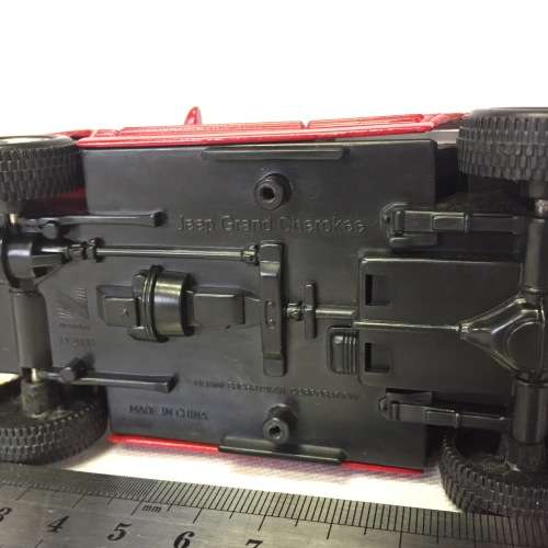 NewRay Jeep Grand Cherokee model car