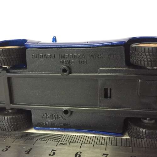 Maisto Subaru Impreza WRX STi model car - scale