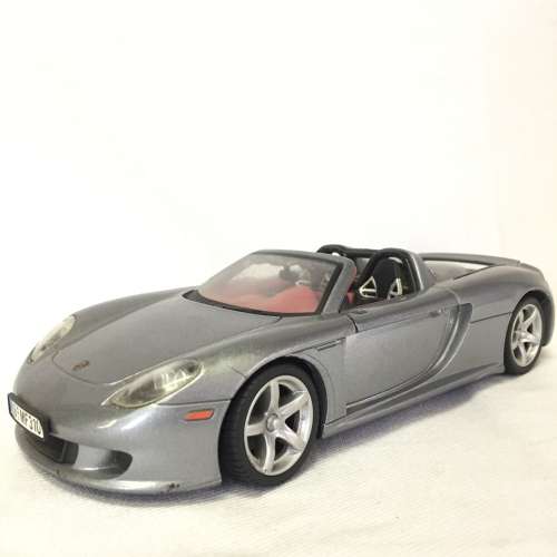 MotorMax Porsche Carrera GT model car - scale 1/24