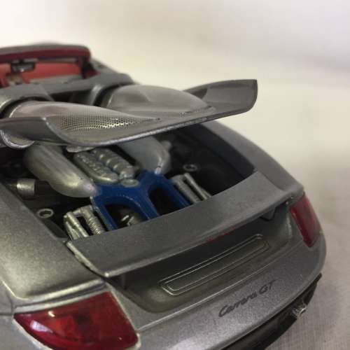 MotorMax Porsche Carrera GT model car - scale 1/24