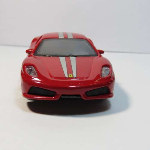 Bburago Ferrari 430 Scuderia model car - Scale 1/43
