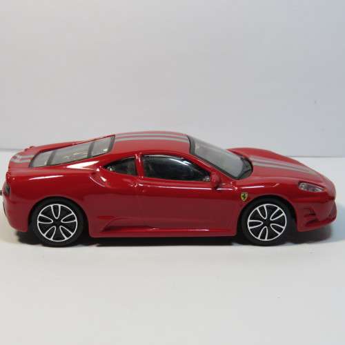 Bburago Ferrari 430 Scuderia model car - Scale 1/43