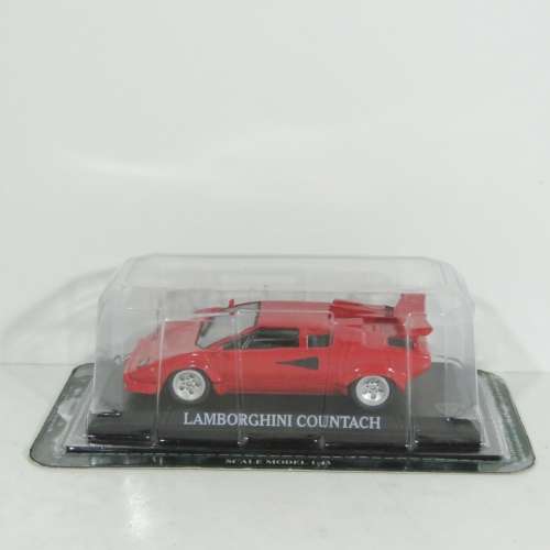 Delprado Lamborghini Countach model car - Scale 1/43