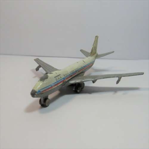 Playart Boeing 747 SAL "Suid-Afrikaanse Lugdiens" die-cast plane - Missing wheel