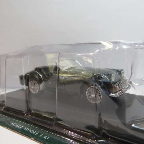 Delprado Triumph TR3 model car - Scale 1/43