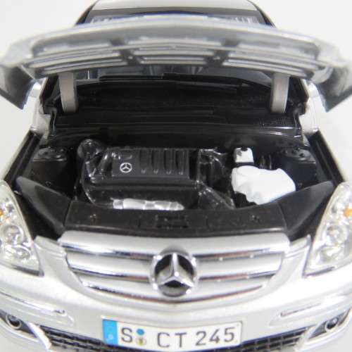 Kyosho Mercedes-Benz B-Class model car - Scale 1/18