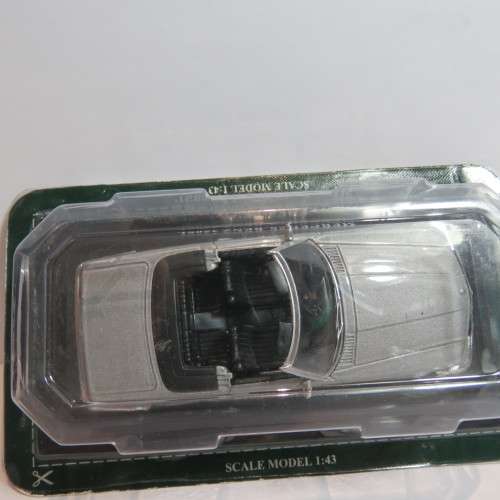 Delprado Mercedes-Benz 350 SL model car - Scale 1/43