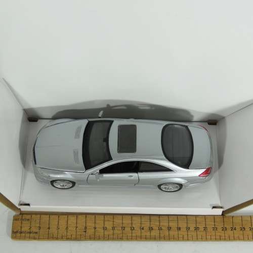 Maisto Mercedes-Benz CL 63 AMG model car with box - Scale 1/24