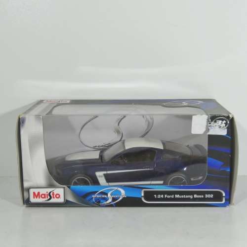 Maisto 2012 Ford Mustang Boss 302 model car in box - Scale 1/24