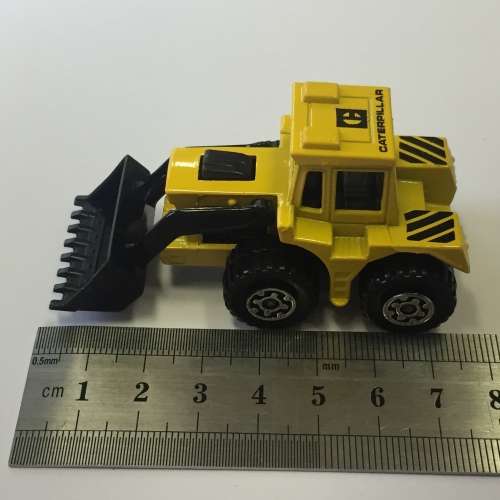1976 Matchbox 75 series superfast #29-C Caterpillar tractor shovel - mint boxed