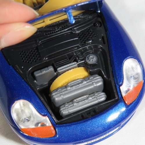 MotorMax 1999 Porsche 911 Carrera model car - Scale 1/18