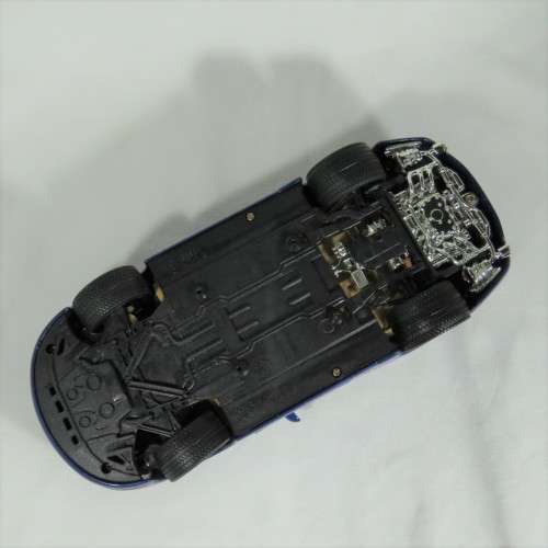 MotorMax 1999 Porsche 911 Carrera model car - Scale 1/18