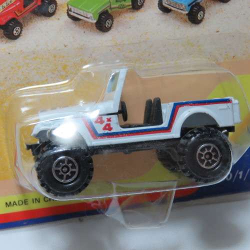 Vintage Yatming Road Tough 4x4 off-roader Jeep die cast in pack