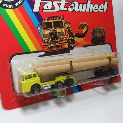 Vintage Yatming Fast Wheel #1384 truck and log trailer in pack