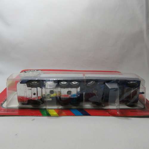Vintage Yatming Fast Wheel #1390 Farm truck and trailer in pack