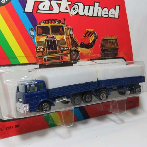 Vintage Yatming Fast Wheel #1390 Farm truck and trailer in pack