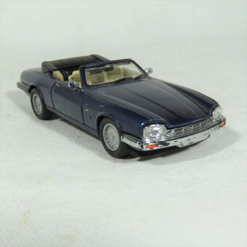 C.D.C Detail Cars Jaguar XJS model car - Scale 1/43