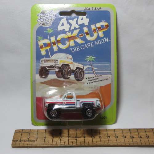 Vintage Road Tough 4x4 pick-up truck die cast in pack