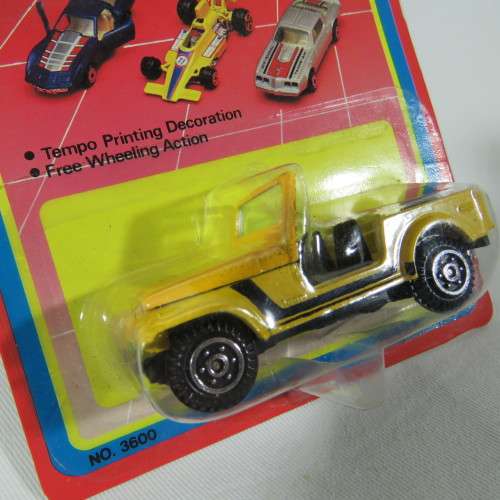 Vintage Road Tough die cast metal street machines Jeep toy car in pack
