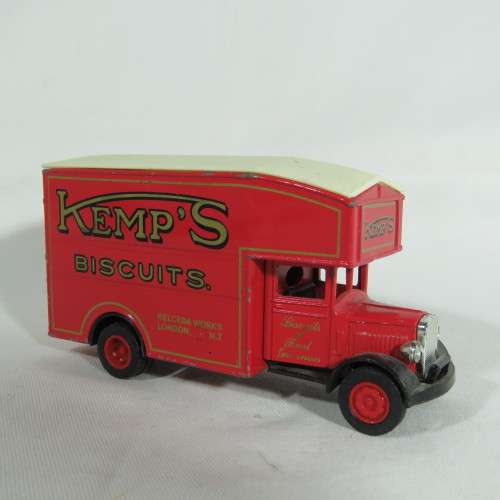 Matchbox 1933 Morris Pantechnicon Kemp's Biscuits delivery van - Y-13 models of yesteryear